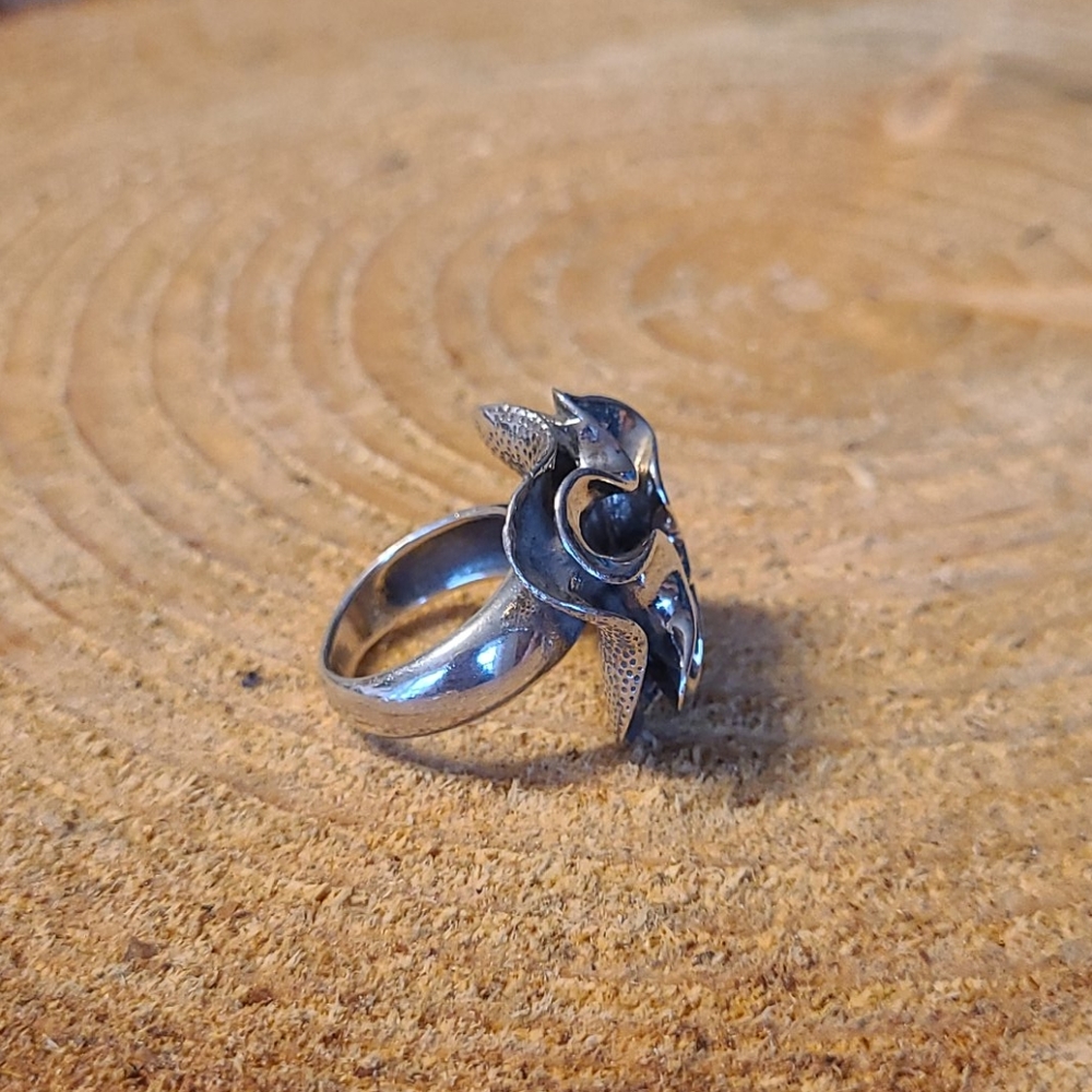Flower in bloom sterling silver ring